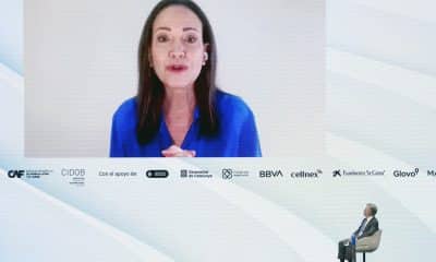 La líder opositora venezolana y Premio Nobel de la Paz María Corina Machado en una reciente intervención por vídeoconferencia. EFE/Enric Fontcuberta