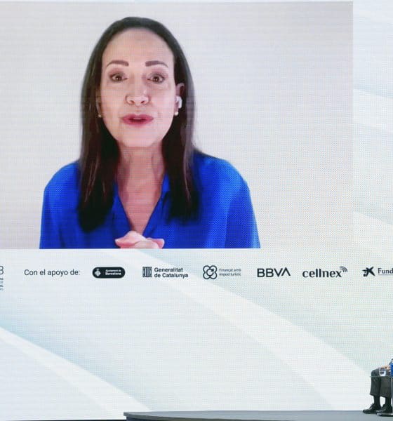 La líder opositora venezolana y Premio Nobel de la Paz María Corina Machado en una reciente intervención por vídeoconferencia. EFE/Enric Fontcuberta