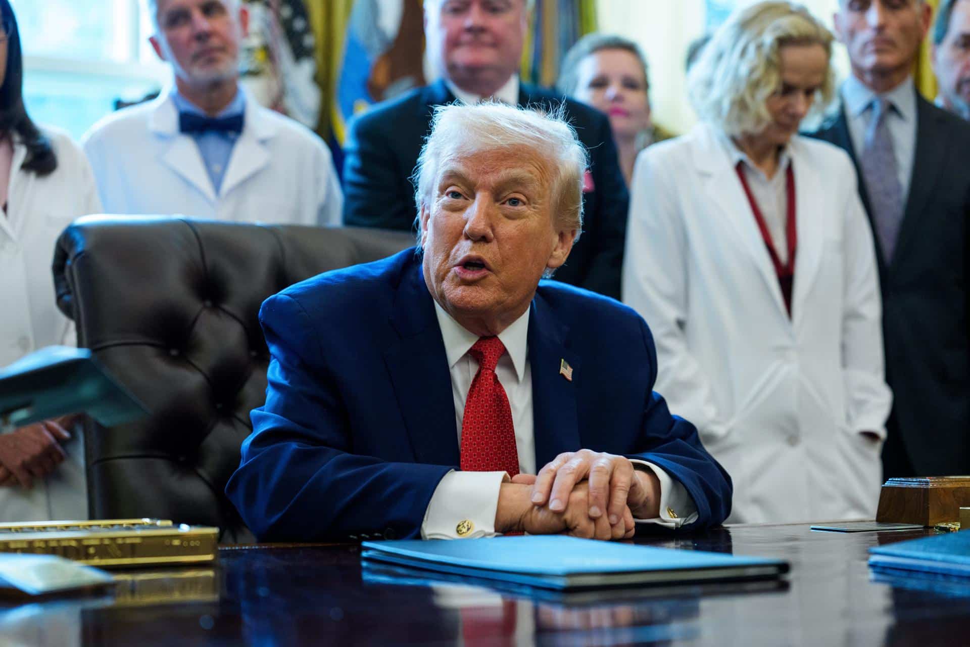 EFE/EPA/AARON SCHWARTZ / POOL