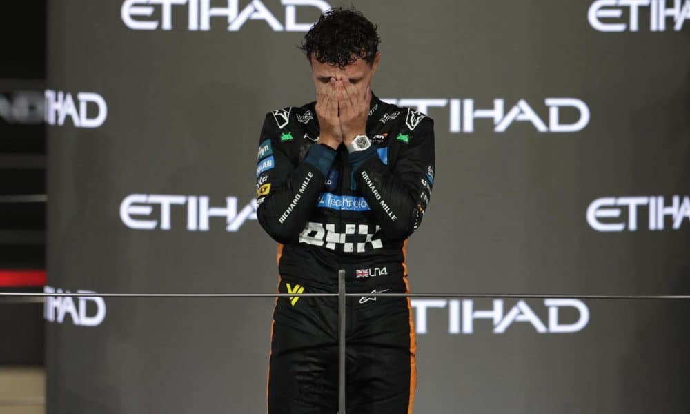 El piloto de McLaren Lando Norris durante el GP de Abu Dabi, Emiratos Árabes. EFE/EPA/Andrej ISAKOVIC