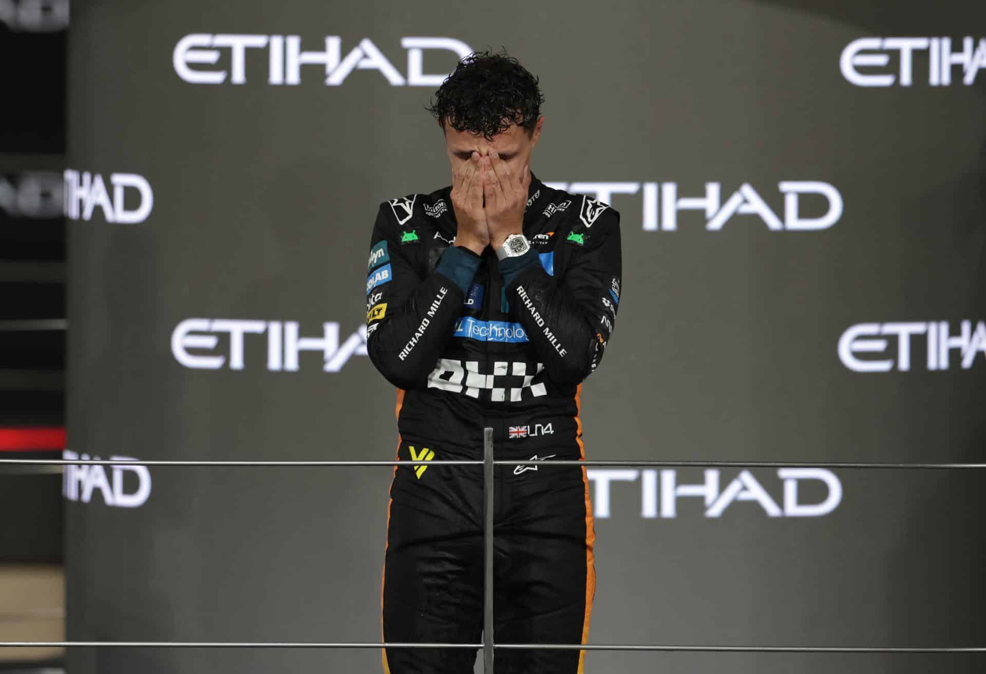 El piloto de McLaren Lando Norris durante el GP de Abu Dabi, Emiratos Árabes. EFE/EPA/Andrej ISAKOVIC