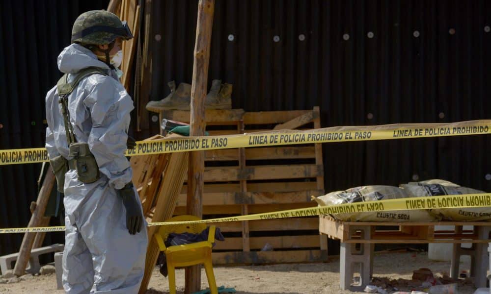 Vista general del operativo del Ejército Mexicano donde se desmantelaron cuatro laboratorios ilegales en dos poblados cercanos al municipio de Culiacán, en el noroccidental estado de Sinaloa (México). Imagen de archivo. EFE/Juan Carlos Cruz