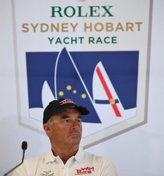 SYDNEY (Australia)- Grant Wharington, del Wild Thing 100, en la reunión informativa previa del martes a la salida de la regata Sydney-Hobart, en el Cruising Yacht Club of Australia, in Sydney, Australia, 24 December 2025. EFE/EPA/DEAN LEWINS AUSTRALIA AND NEW ZEALAND OUT