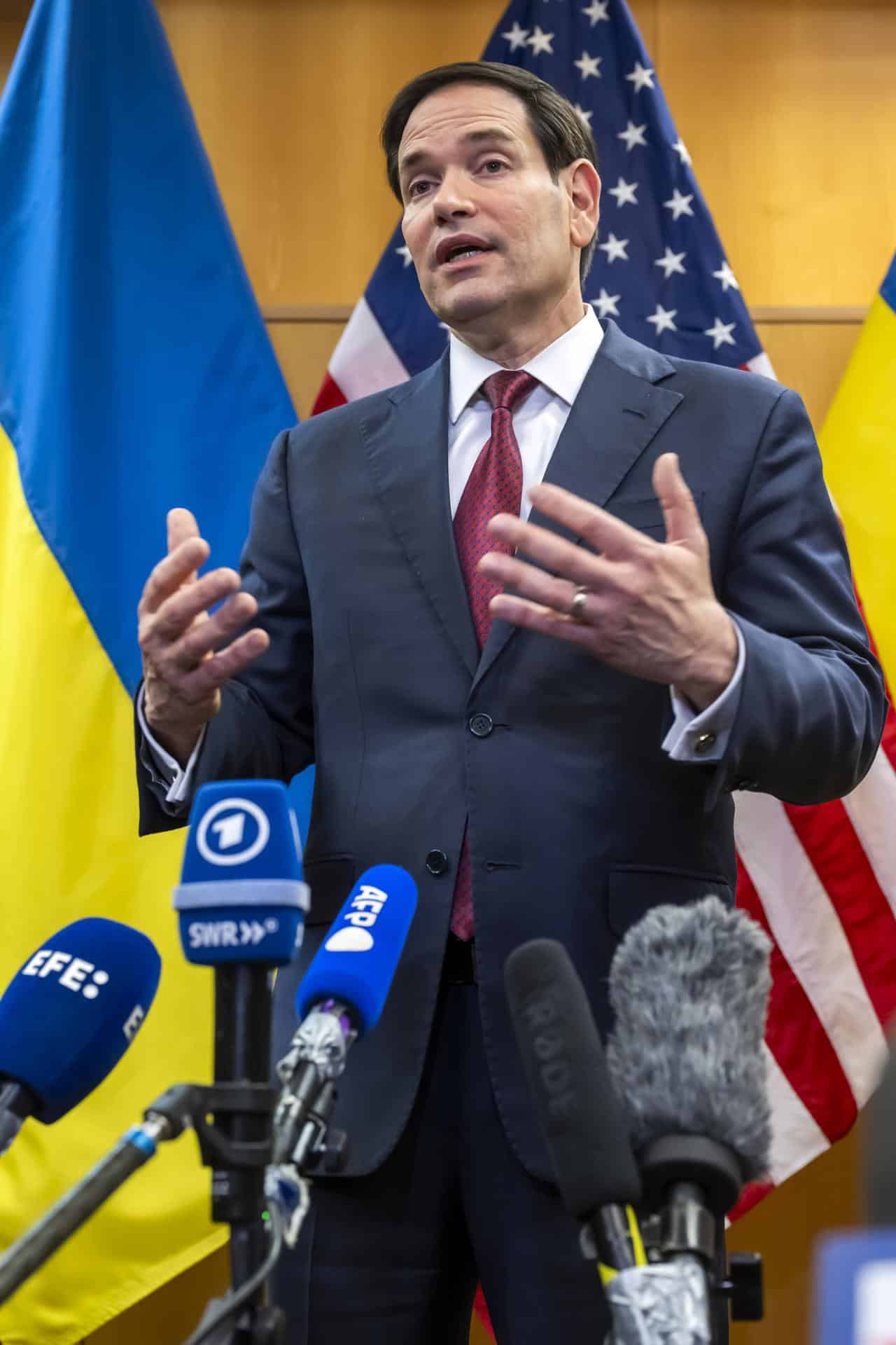 Archivo. EFE/EPA/MARTIAL TREZZINI