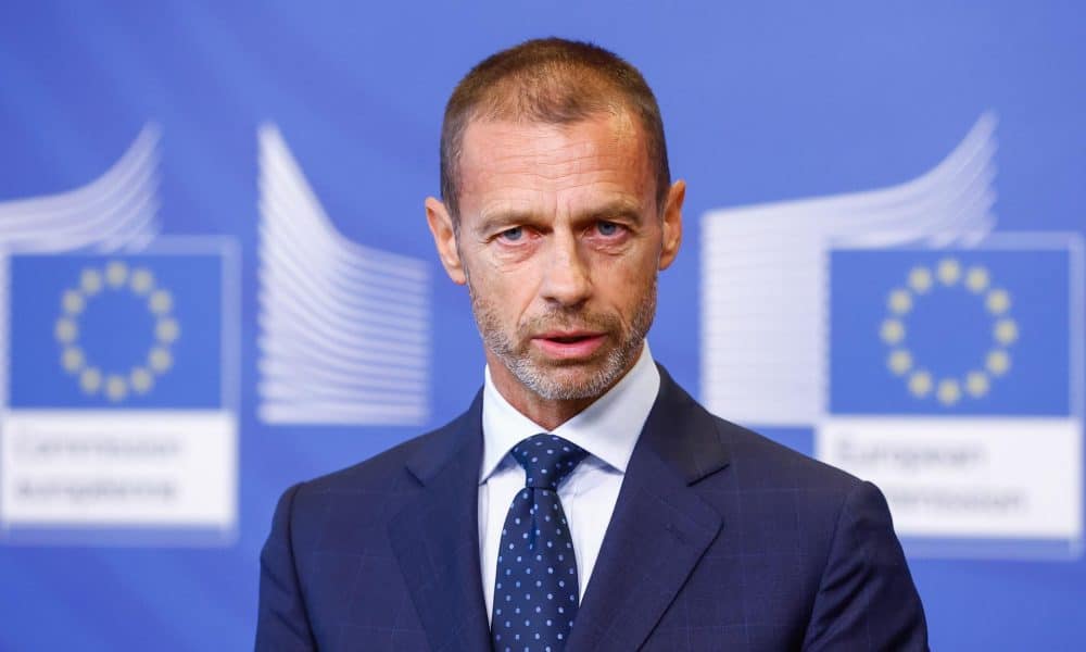 Foto de archivo de STEPHANIE LECOCQ en la que aparece el presidente de la Uefa Aleksander Ceferin.