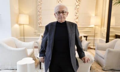 Antonio Damasio estudió neurología a finales de los 60 para entender qué hace felices o infelices a las personas. Años de investigación le permitieron comprenderlo. Y, cuatro décadas después, convertido en uno de los neurocientíficos más eminentes, sostiene que la inteligencia artificial (IA) es la mayor amenaza para la felicidad. El investigador, premio Príncipe de Asturias de Investigación Científica en 2005, charla con EFE a raíz de la publicación en España de su último libro: "Inteligencia Natural y la Lógica de la Consciencia" (Destino), y subraya que "el principal peligro de la IA es que roba la atención que merecen las personas que nos rodean".-EFE/ Mariscal
