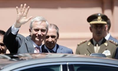 Fotografía del presidente electo de Chile, Jose Antonio Kast, saludando en Buenos Aires, Argentina el 16 de diciembre de 2025. EFE/ Juan Ignacio Roncoroni