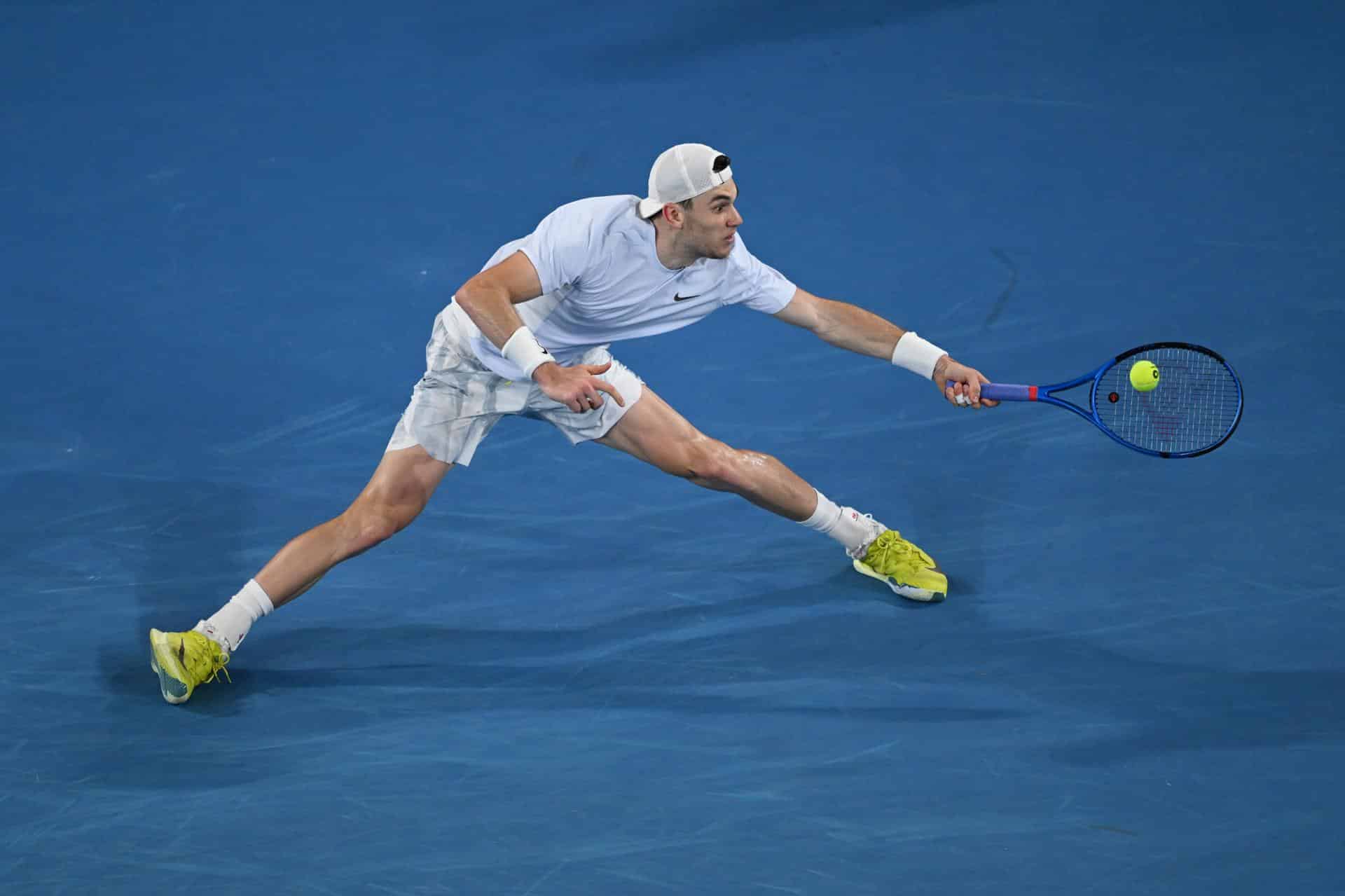 Foto de archivo de Lukas Coch de Jack Draper en el Abierto de Australia.