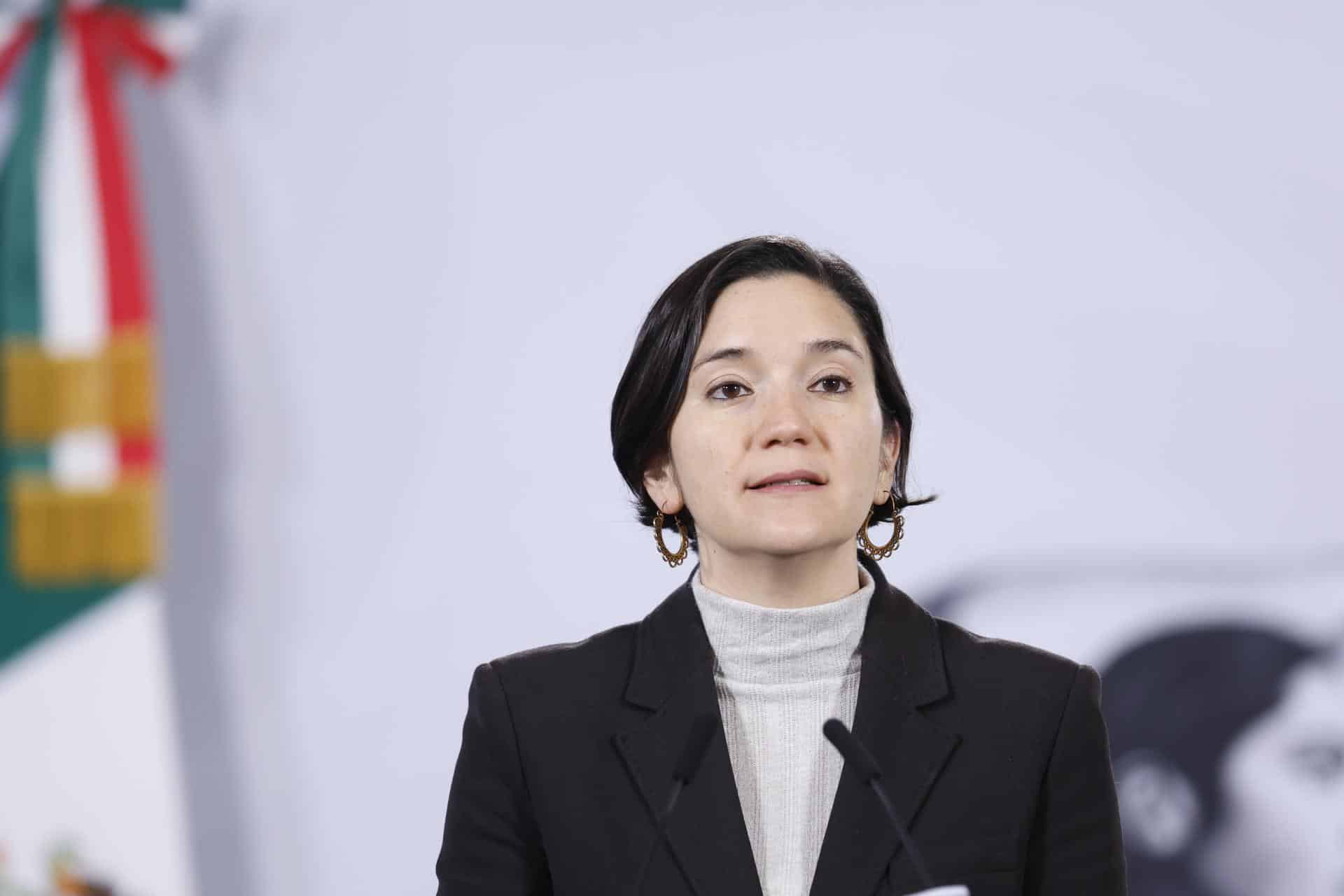 La titular del Secretariado Ejecutivo del Sistema Nacional de Seguridad Pública (SESNSP),Marcela Figueroa, participa este martes durante una rueda de prensa de la presidenta de México, Claudia Sheinbaum, en Palacio Nacional de la Ciudad de México (México). EFE/Sáshenka Gutiérrez