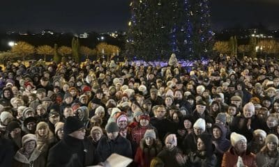 Un millar de personas se manifiestan en la ciudad rusa de Krasnodar, en la región homónima que baña el mar Negro, en contra de la construcción en una zona verde de una iglesia en honor a los combatientes rusos en Ucrania y se dirigieron al presidente ruso, Vladímir Putin, informaron este lunes medios locales. EFE/Telegram Sota Vision CRÉDITO OBLIGATORIO SOLO USO PERMITIDO PARA ILUSTRAR LA NOTICIA QUE APARECE EN EL PIE DE FOTO SÓLO USO EDITORIAL