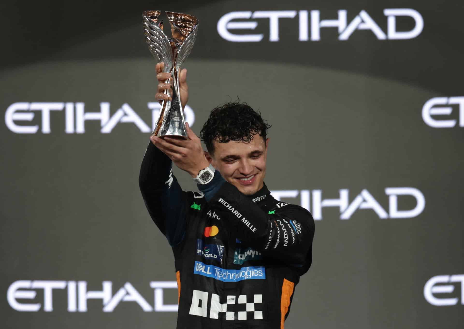El piloto de McLaren Lando Norris durante el GP de Abu Dabi, Emiratos Árabes. EFE/EPA/Andrej ISAKOVIC