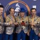 (De izq. a dcha.) Luis Hernández, Hernán Hernández, Jorge Hernández, Eduardo Hernández y Oscar Lara, de Los Tigres Del Norte, posan en la sala de prensa con sus premios al Mejor Álbum Norteño y Mejor Canción Regional por 'La Lotería', durante la 26ª edición anual de la entrega de los Premios Latin Grammy celebrada, en el MGM Grand Garden Arena en Las Vegas, Nevada (EE.UU.).Imagen de archivo. EFE/Armando Arorizo