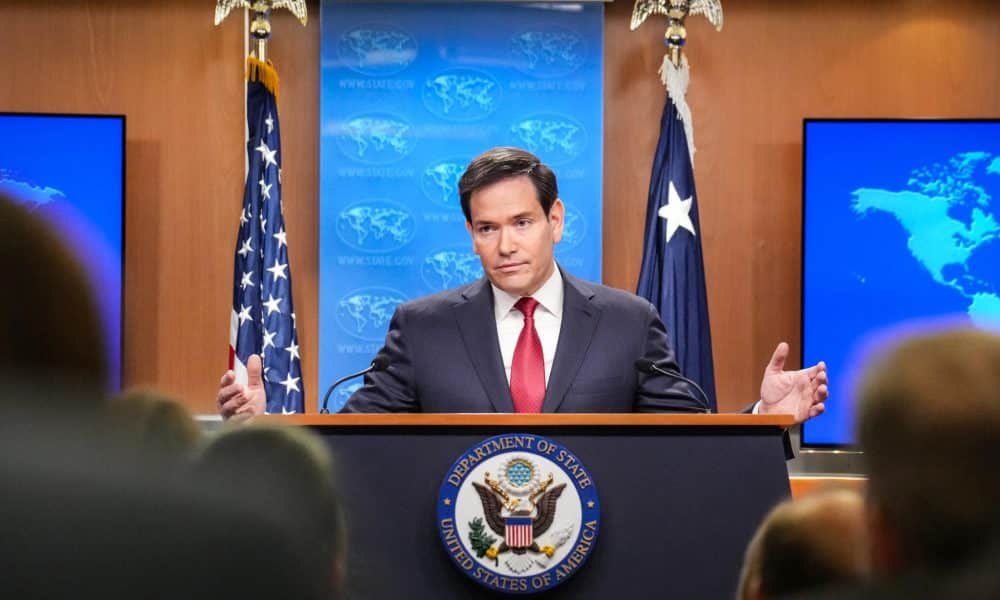 Fotografía cedida por el Departamento de Estado de Estados Unidos Unidos donde aparece su secretario Marco Rubio hablando en una rueda de prensa este viernes, en la sede del Departamento en Washington (Estados Unidos). EFE/Freddie Everett/Departamento de Estado de EEUU /SOLO USO EDITORIAL /NO VENTAS /SOLO DISPONIBLE PARA ILUSTRAR LA NOTICIA QUE ACOMPAÑA /CRÉDITO OBLIGATORIO
