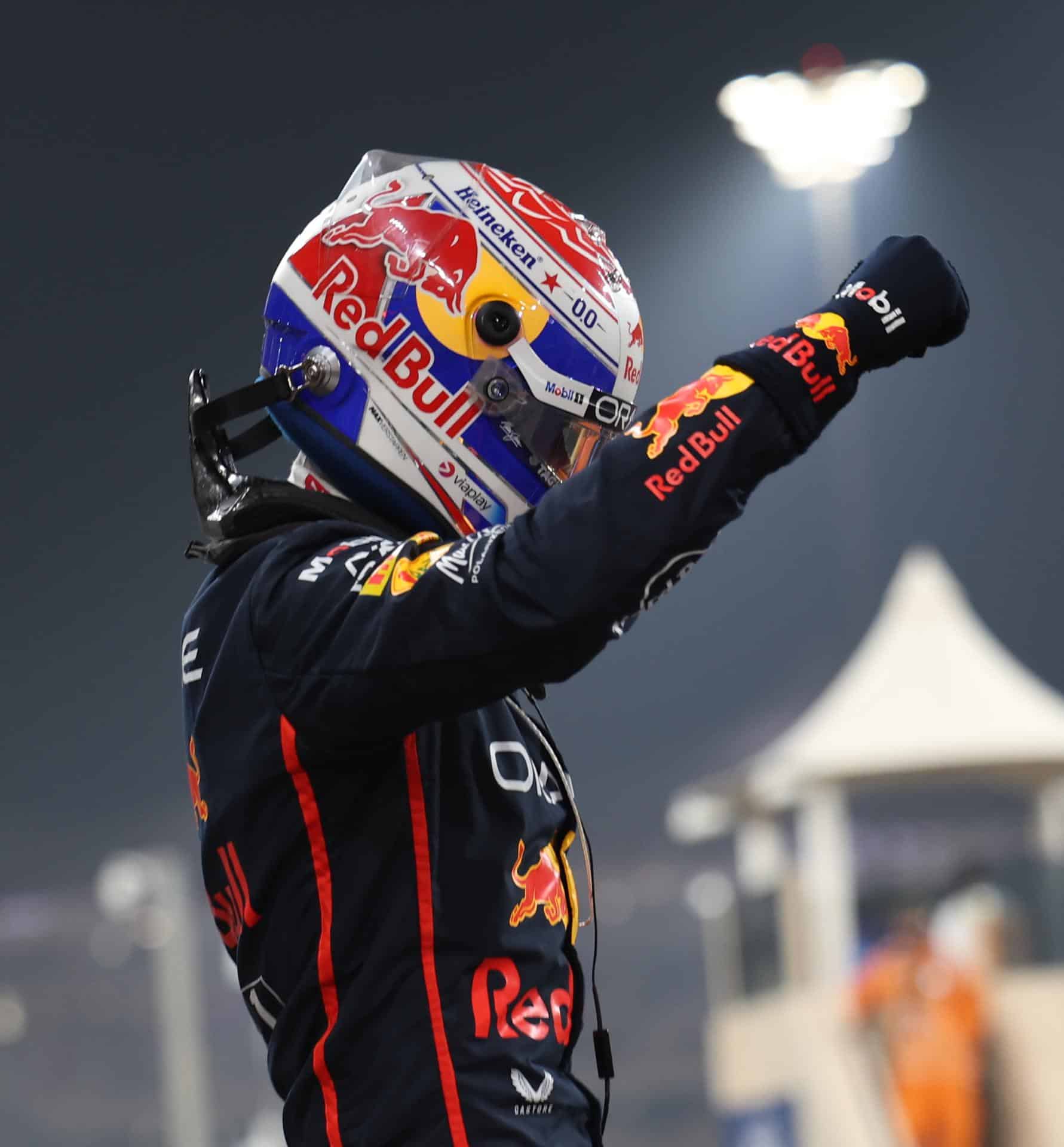 ABU DHABI, 06/12/2025.- El cuádruple campeón mundial neerlandés Max Verstappen (Red Bull), que buscará este domingo, desde la 'pole', el milagro deportivo de anotarse, por quinta vez seguida, el Mundial de Fórmula Uno, en el Gran Premio de Abu Dabi, el último del año. EFE/EPA/ALI HAIDER