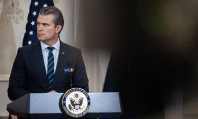 El secretario de Guerra de EE.UU., Pete Hegseth, en una fotografía de archivo. EFE/LUKE JOHNSON
 
//////////
 
WASHINGTON (United States), 08/12/2025.- US Secretary of Defense Pete Hegseth delivers remarks during a press conference prior to the Australia-U.S. Ministerial Consultations (AUSMIN) alongside US Secretary of State Marco Rubio, Australian Deputy Prime Minister and Defense Minister Richard Marles, and Australian Foreign Minister Penny Wong at the US State Department in Washington, DC, USA, 08 December 2025. The year 2025 marks the 40th anniversary of this key defense and foreign policy meeting with a focus on defense and security, emerging tech and economic resilience. EFE/EPA/LUKE JOHNSON