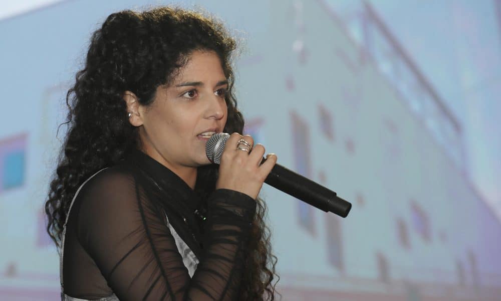 La ministra de las Culturas, las Artes y los Saberes de Colombia, Yannai Kadamani Fonrodona, habla durante la presentación de la segunda edición del Festival Internacional de Artes Vivas (FIAV) este 10 de diciembre de 2025, en Bogotá (Colombia). EFE/ Carlos Ortega