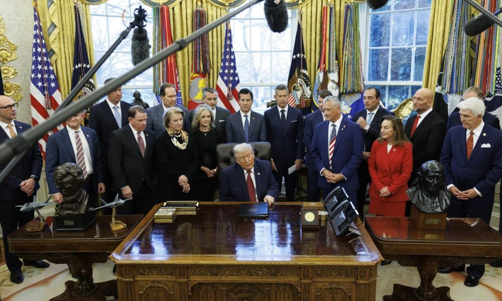 EFE/EPA/WILL OLIVER / POOL