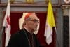 El cardenal italiano Pierbattista Pizzaballa, patriarca latino de Jerusalén, celebra una "conferencia de prensa navideña" en el Patriarcado latino de la Ciudad Vieja de Jerusalén, el 22 de diciembre de 2025. (Cardenal, Jerusalén) EFE/EPA/ATEF SAFADI
