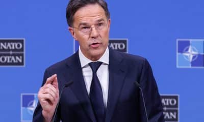 El Secretario General de la OTAN, Mark Rutte, habla durante una conferencia de prensa antes de la reunión de los Ministros de Asuntos Exteriores de la Organización del Tratado del Atlántico Norte (OTAN) en Bruselas, Bélgica, 02 de diciembre de 2025. La reunión de los Ministros de Asuntos Exteriores de la OTAN está programada para el 03 de diciembre. (Bélgica, Bruselas) EFE/EPA/OLIVIER MATTHYS