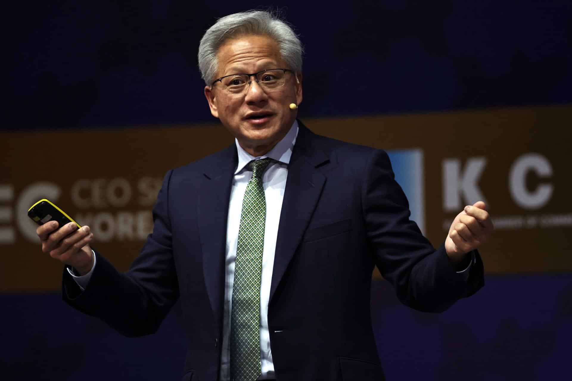 Fotografía de archivo del fundador y director ejecutivo de la tecnológica estadounidense Nvidia, Jensen Huang, durante una conferencia en Gyeongju (Corea del Sur) EFE/Andrés Martínez