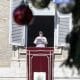 El papa León XIV dirige su oración dominical del Ángelus desde la ventana de su despacho con vistas a la plaza de San Pedro en la Ciudad del Vaticano, el 28 de diciembre de 2025. (Papa) EFE/EPA/RICCARDO ANTIMIANI