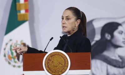 La presidenta de México, Claudia Sheinbaum, habla este martes durante una rueda de prensa en Palacio Nacional de la Ciudad de México (México). EFE/Sáshenka Gutiérrez