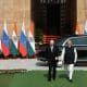 NEW DELHI (India), 05/12/2025.- Russian President Vladimir Putin (L) and Indian Prime Minister Narendra Modi arrive to attend a meeting at Hyderabad House in New Delhi, India, 05 December 2025. The Russian president is on a two-day state visit to India. (Rusia, Nueva Delhi) EFE/EPA/MIKHAIL TERESHCHENKO / SPUTNIK / KREMLIN POOL MANDATORY CREDIT