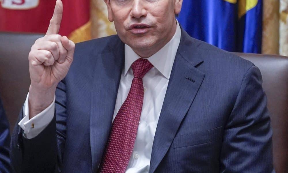 EFE/EPA/YURI GRIPAS / POOL