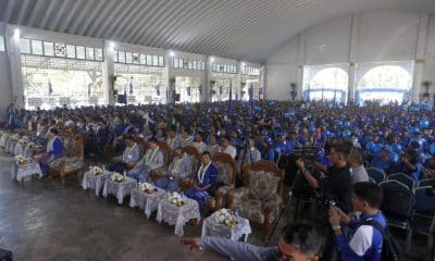 YANGON (Myanmar), 25/12/2025.- Decenas de birmanos participan en un acto de campaña antes de las elecciones del 28 de diciembre. EFE/EPA/NYEIN CHAN NAING