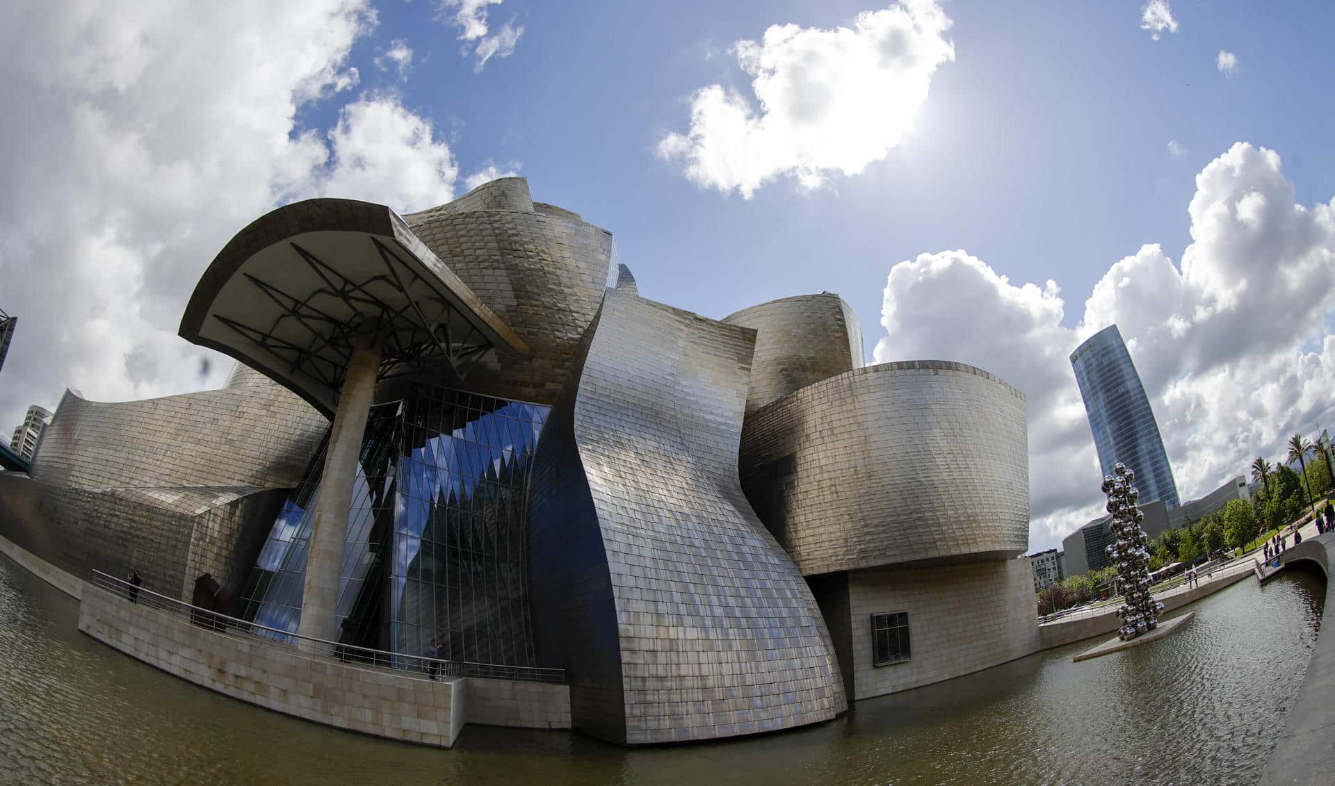 FOTO ARCHIVO. Vista del museo Guggenhiem de Bilbao el .EFE/Luis Tejido