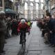 SEGOVIA, 25/12/2025.- El exciclista profesinal Pedro Delgado durante su participación en la 90 edición de la Carrera del Pavo celebrada este jueves, día de Navidad, en Segovia. EFE/Pablo Martín