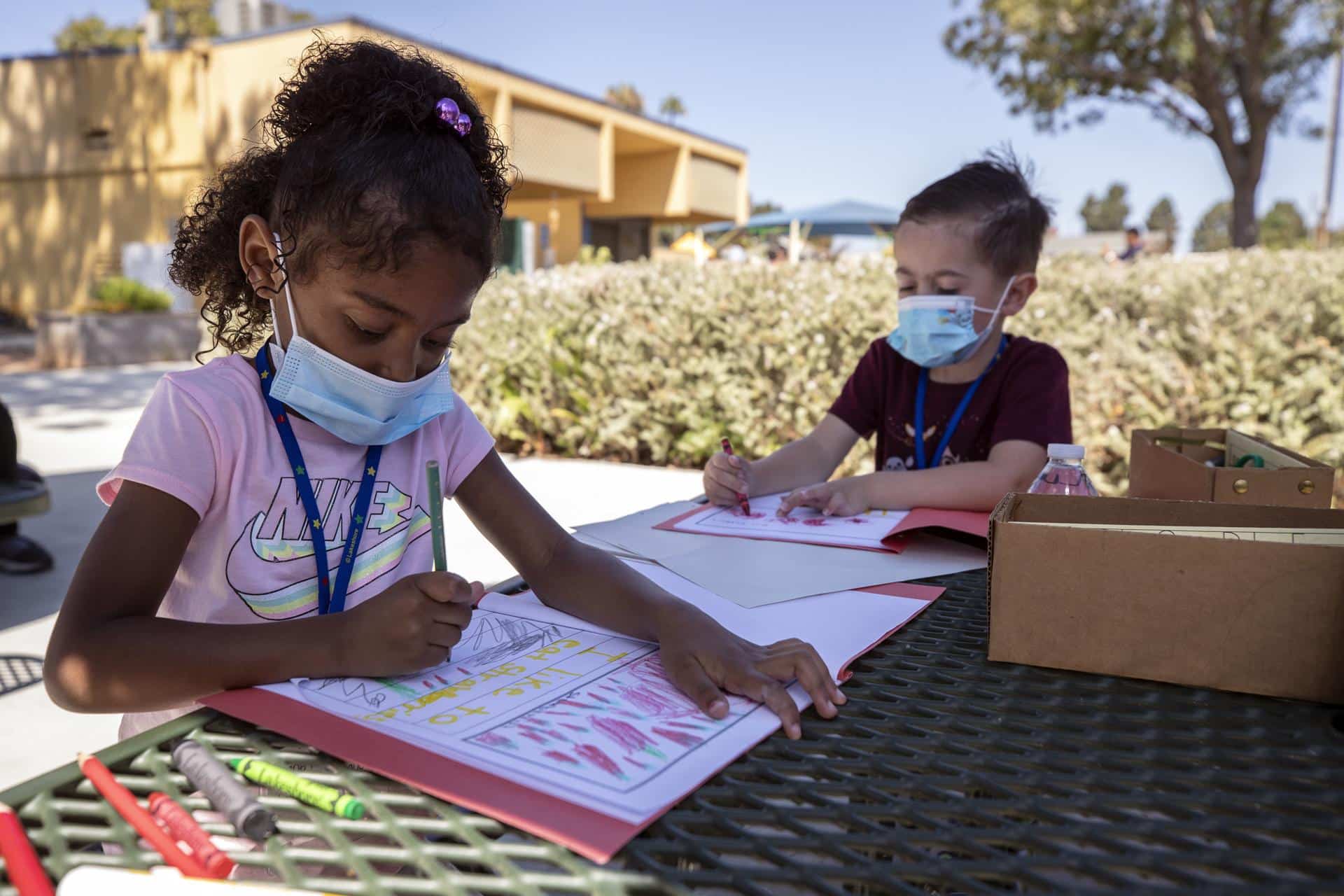 Archivo. EFE/EPA/ETIENNE LAURENT