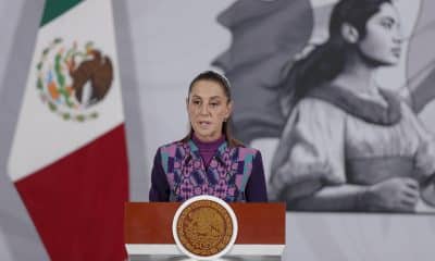 La presidenta de México,  Claudia Sheinbaum, habla en una rueda de prensa este miércoles, en el Palacio Nacional de la Ciudad de México (México). EFE/ Isaac Esquivel