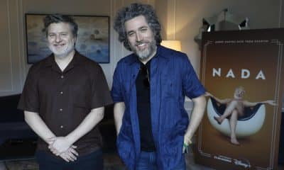 Los directores argentinos Mariano Cohn (d), y Gastón Duprat (i), durante una promoción en el 71 Festival Internacional de Cine de San Sebastián en una fotografía de archivo del 26 de septiembre del 2023. EFE/ Juan Herrero.