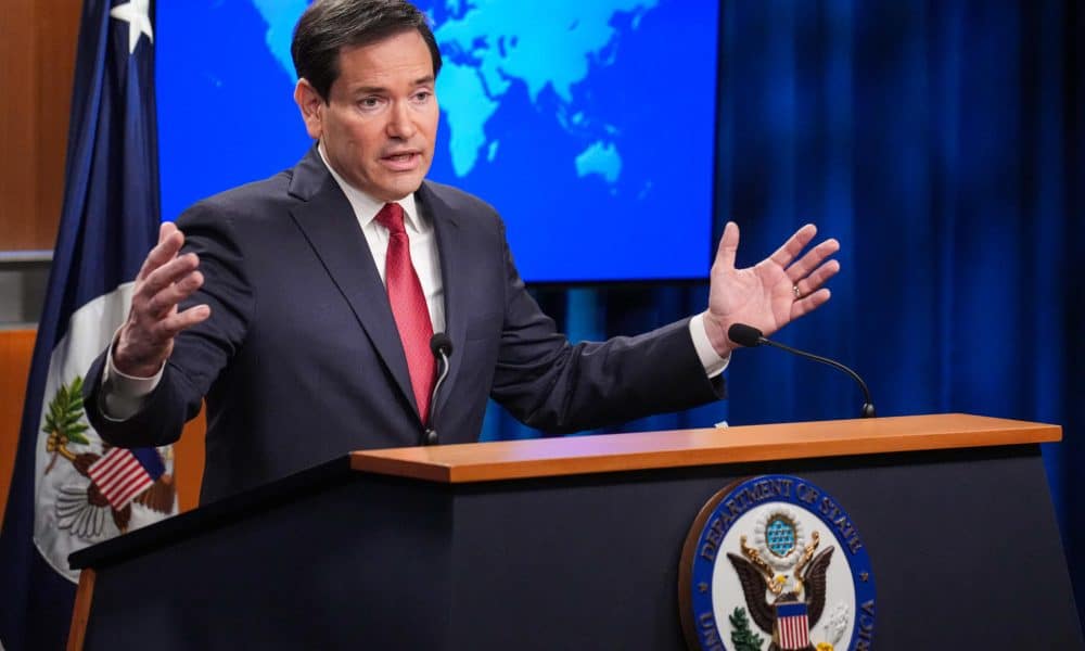 Fotografía cedida por el Departamento de Estado de Estados Unidos donde aparece su secretario Marco Rubio hablando en una rueda de prensa este viernes, en la sede del Departamento en Washington (Estados Unidos). EFE/Freddie Everett/Departamento de Estado de EEUU /SOLO USO EDITORIAL /NO VENTAS /SOLO DISPONIBLE PARA ILUSTRAR LA NOTICIA QUE ACOMPAÑA /CRÉDITO OBLIGATORIO