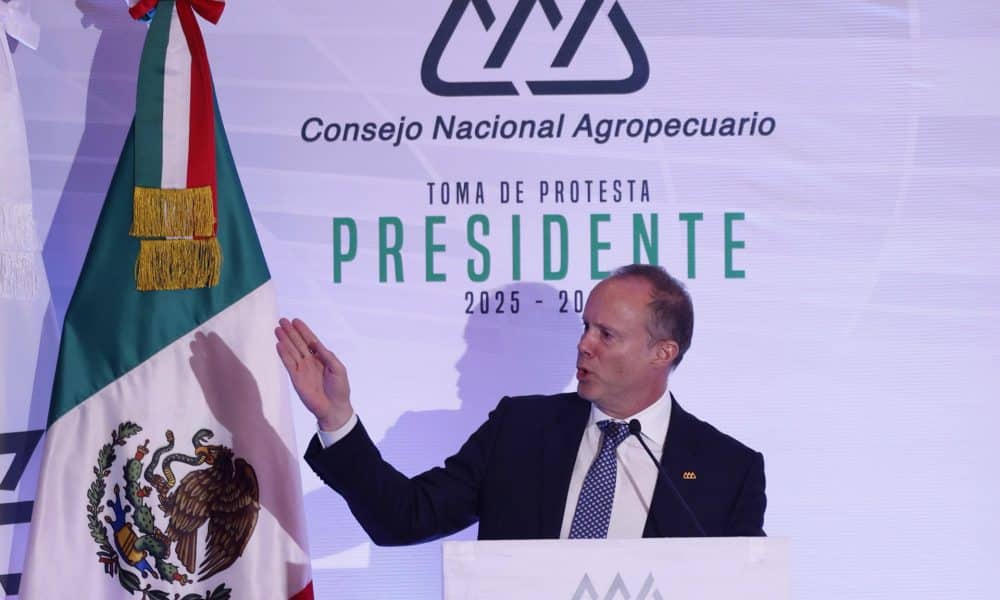 El presidente del Consejo Nacional Agropecuario (CNA), Jorge Esteve, habla durante un evento protocolario en Ciudad de México (México).  Imagen de archivo. EFE/ Sáshenka Gutiérrez