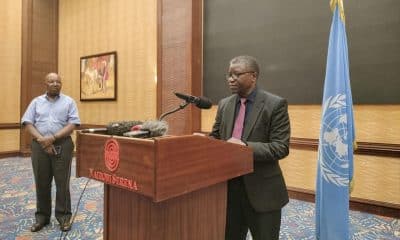 El asesor especial de la ONU para la Prevención del Genocidio, Chaloka Beyani, ofrece una rueda de prensa el jueves 18 en Nairobi (Kenia), en la que advirtió de la "probabilidad previsible" de un genocidio en el estado sudanés de Darfur del Norte, cuya capital, Al Fasher, fue tomada el pasado octubre por las paramilitares Fuerzas de Apoyo Rápido (FAR), pero precisó que solo un órgano competente podría calificarlo como tal. EFE/ Pedro Alonso