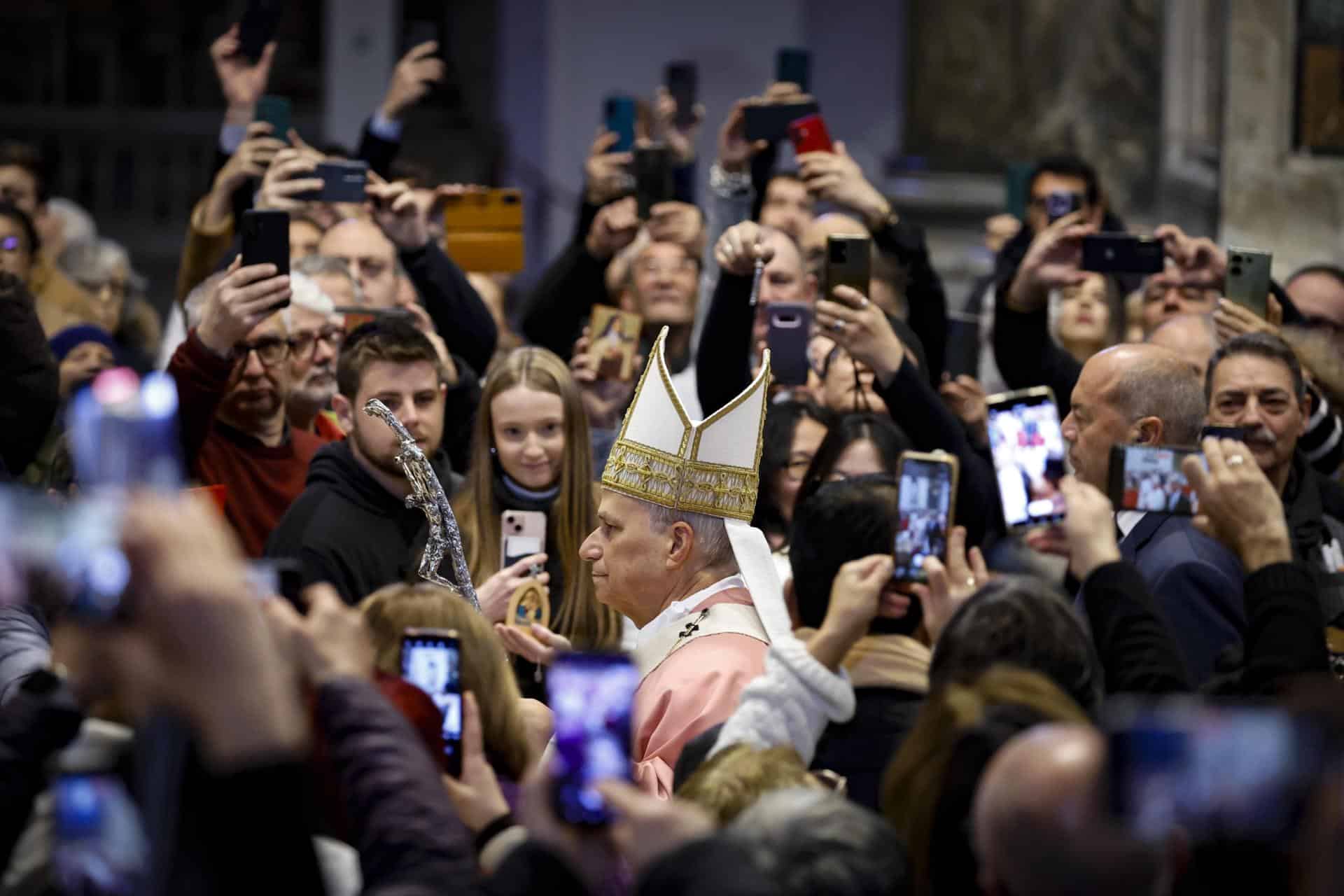 EFE/EPA/FABIO FRUSTACI