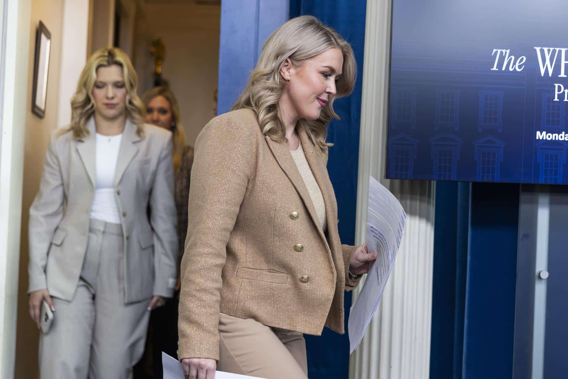 EFE/EPA/JIM LO SCALZO