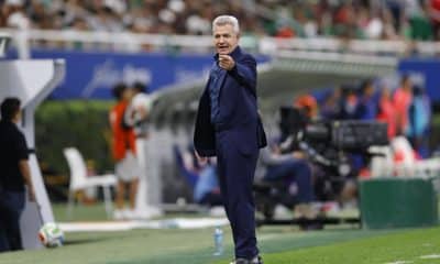 Fotografía del 14 de octubre de 2025 en la que se observa al seleccionador de México, Javier Aguirre. EFE/Francisco Guasco