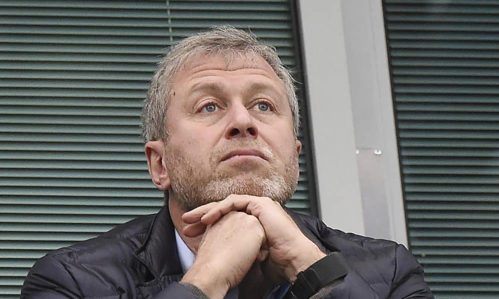 Roman Abramovich en una foto de archivo del 19 de diciembre de 2015 cuando era propietario del Chelsea. EFE/EPA/FACUNDO ARRIZABALAGA USO EDITORIAL