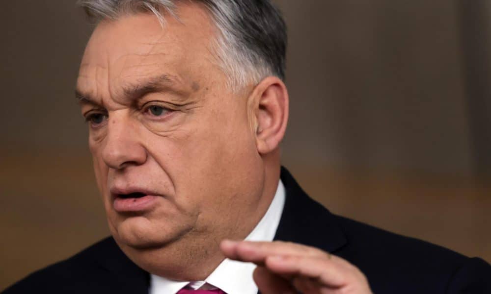 El primer ministro húngaro, Viktor Orbán, asiste a la Cumbre del Consejo de la UE en Bruselas, Bélgica, el 18 de diciembre de 2025. 
EFE/EPA/OLIVIER MATTHYS