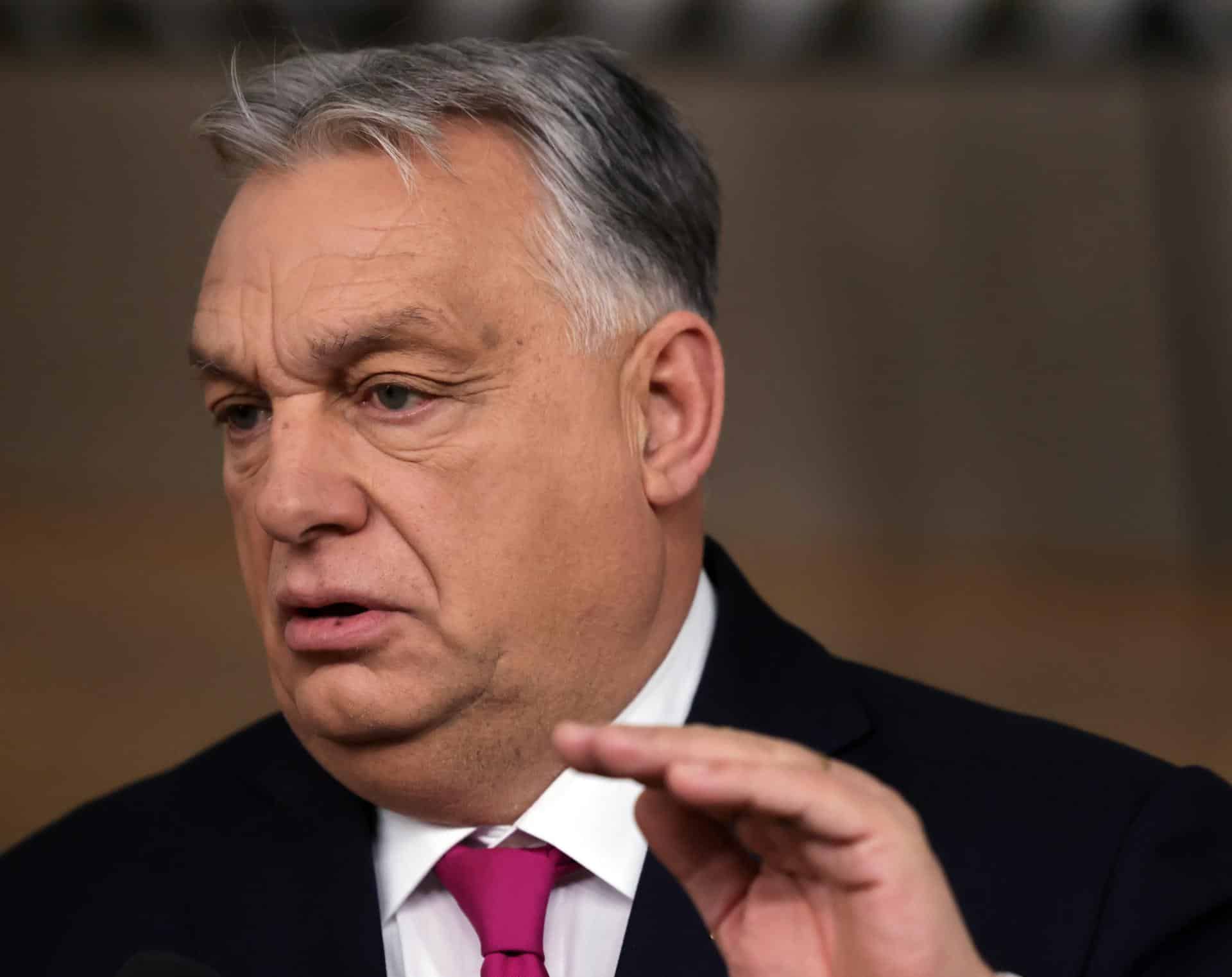El primer ministro húngaro, Viktor Orbán, asiste a la Cumbre del Consejo de la UE en Bruselas, Bélgica, el 18 de diciembre de 2025. 
EFE/EPA/OLIVIER MATTHYS