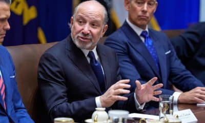 EFE/EPA/AARON SCHWARTZ / POOL