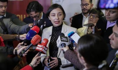La ministra de Agricultura y Desarrollo Rural de Colombia, Martha Carvajalino, habla durante una rueda de prensa este lunes, en Bogotá (Colombia). EFE/ Carlos Ortega