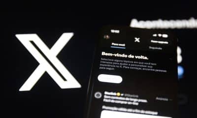 Fotografía de archivo que muestra la pantalla de un celular con acceso a la aplicación de la red social X, antes Twitter. EFE/ Isaac Fontana