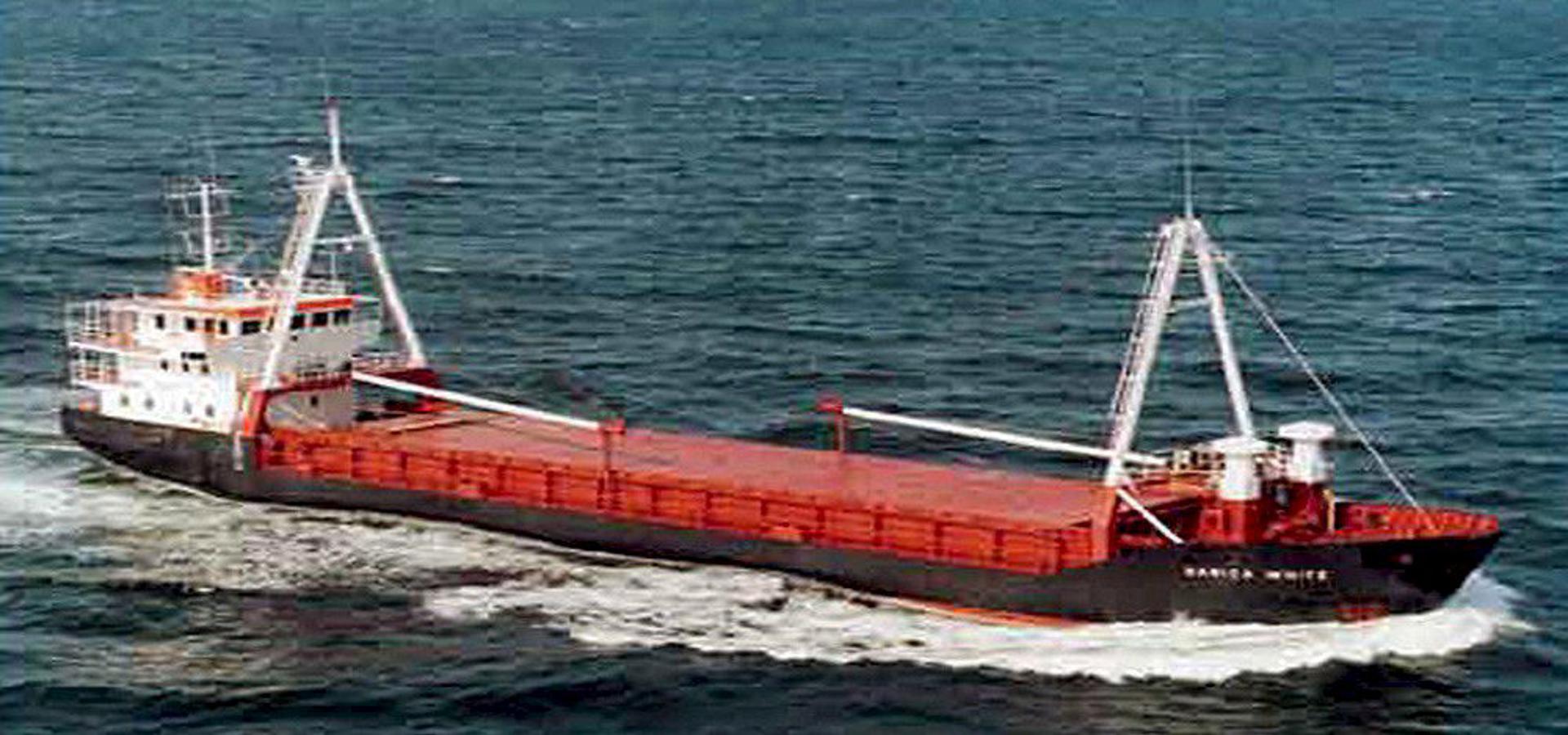 Fotografía de un carguero navegando en alta mar. EFE