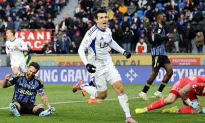 Tasos Douvikas celebran el 0-2 del Como ante el Pisa en el partido de la jornada 19 de la Serie A italiana de fútbol. EFE/EPA/ENRICO MATTIA DEL PUNTA