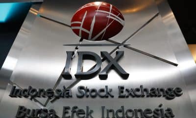 JAKARTA (Indonesia), 30/01/2026.- A view of the logo of the Indonesian stock exchange in Jakarta, Indonesia, 30 January 2026 The President Director of the Indonesia Stock Exchange, Iman Rachman, announced his resignation on 30 January to take accountability for recent market conditions following a sharp decline in the benchmark Jakarta Composite Index (IHSG), according to a statement from the IDX. EFE/EPA/MAST IRHAM