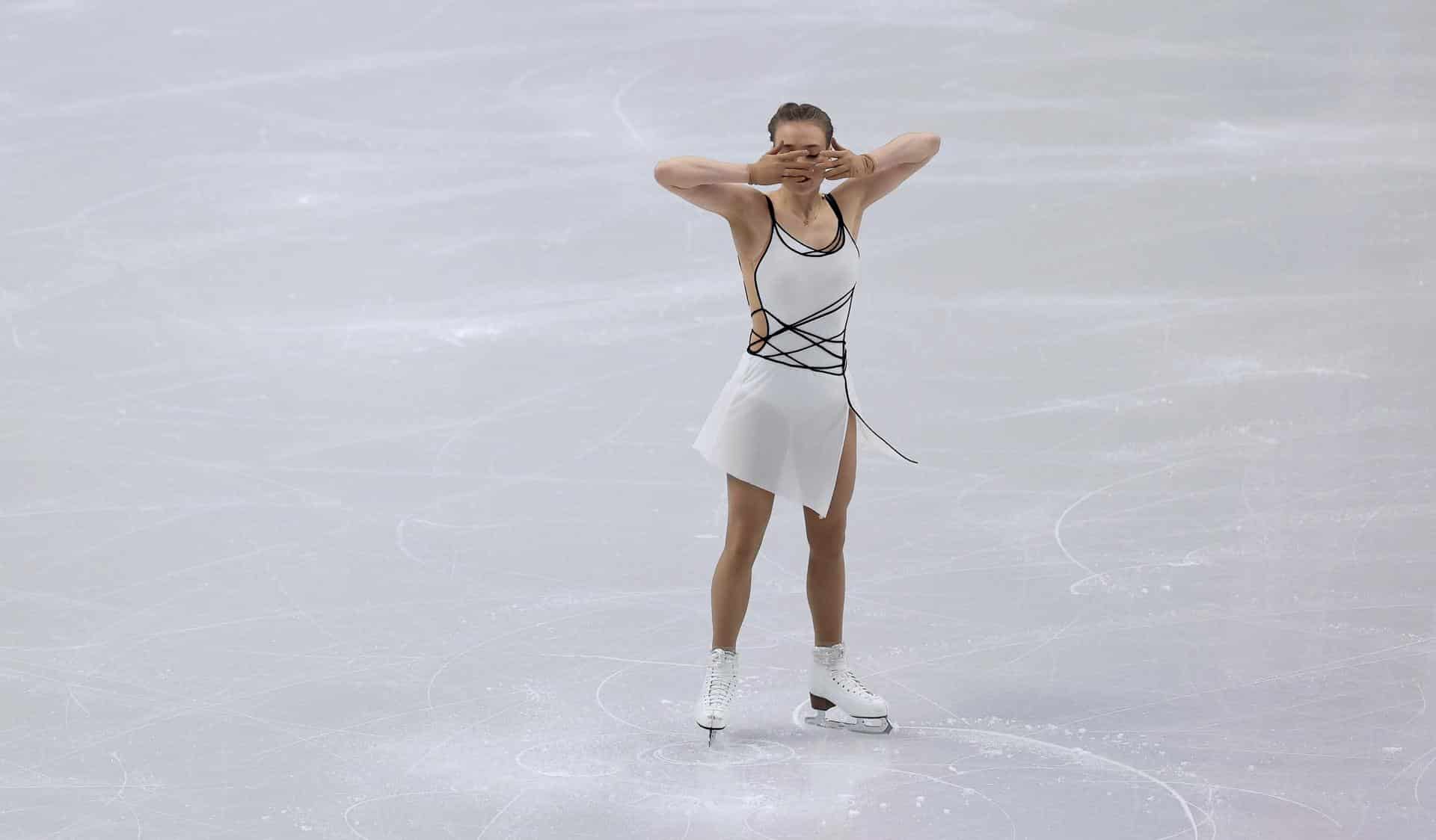 La georgiana Anastasiia Gubanova compite este viernes en los Europeos de patinaje artístico, en Sheffield (Reino Unido). EFE/NEIL HALL